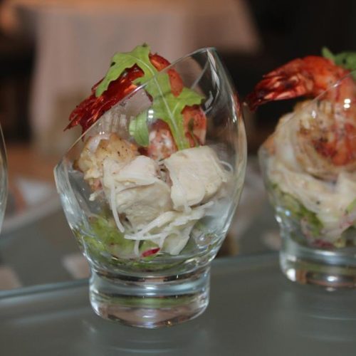 377499_483233558375535_1293447409_n