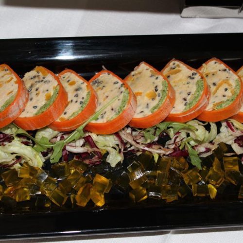 530570_483233791708845_851881244_n