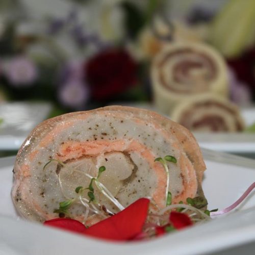 553630_483234215042136_149979349_n